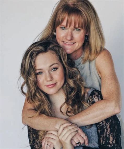 Brec Bassinger Parents: Meet Father Raymond Marie。